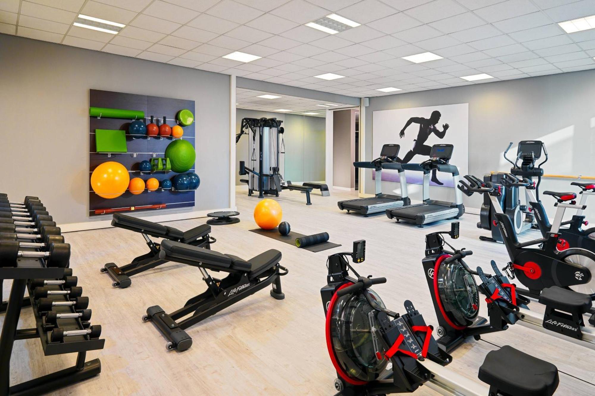 Rotterdam Marriott Hotel Zewnętrze zdjęcie A gym